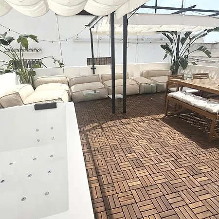 Sunset - Jacuzzi & Grill Marbella