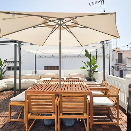 Sunset - Jacuzzi & Grill