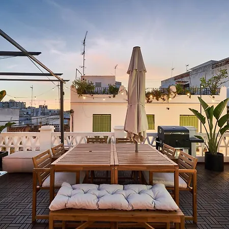 Sunset - Jacuzzi & Grill *