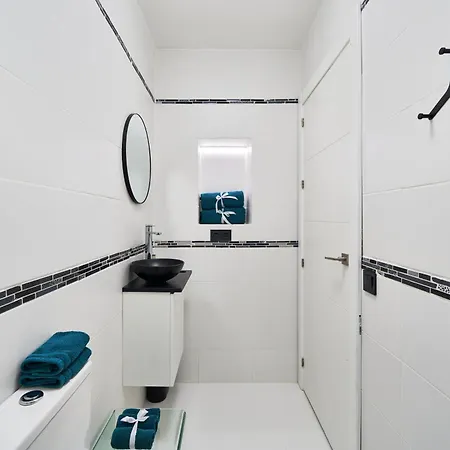 Sunset - Jacuzzi & Grill