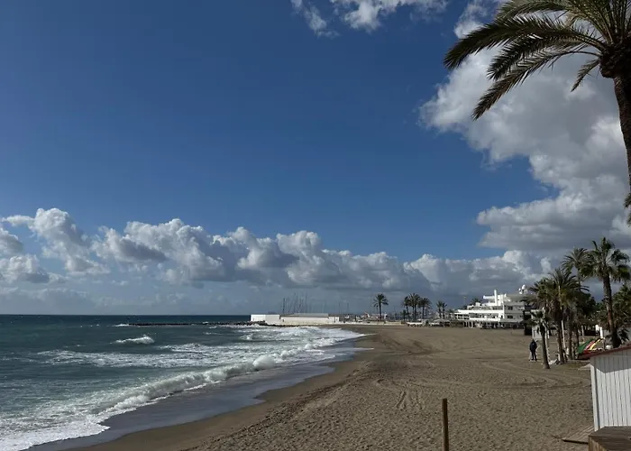 Sunset - Jacuzzi & Grill *