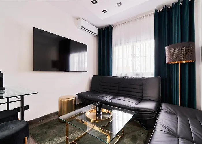 Sunset - Jacuzzi & Grill Apartment Marbella