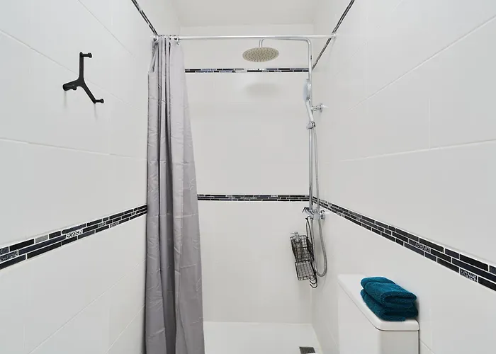 Sunset - Jacuzzi & Grill *