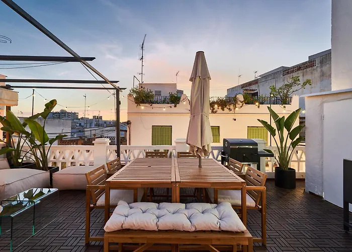 Sunset - Jacuzzi & Grill *